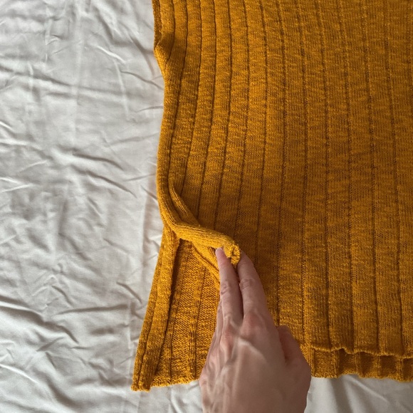 Verve Ami Amber Yellow Oversized Short Sleeved Ribbed Knit T… - Picture 7 of 7